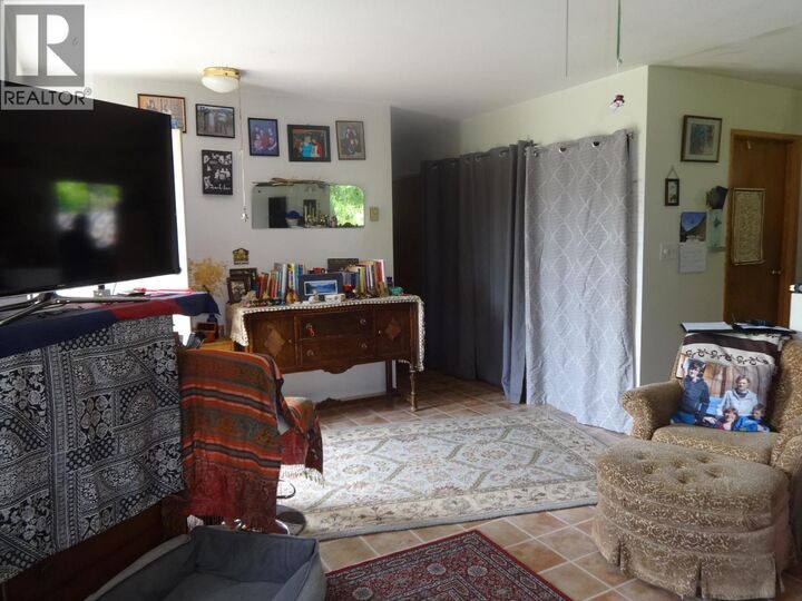 Property Photo: 1088 Sunnyside Road BC V0N 1V3