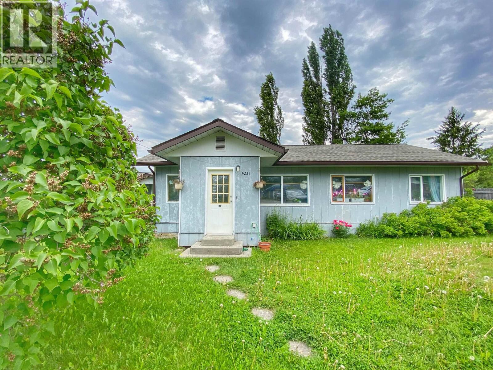 Property Photo:  4225 12th Avenue  BC V0J 2J0 
