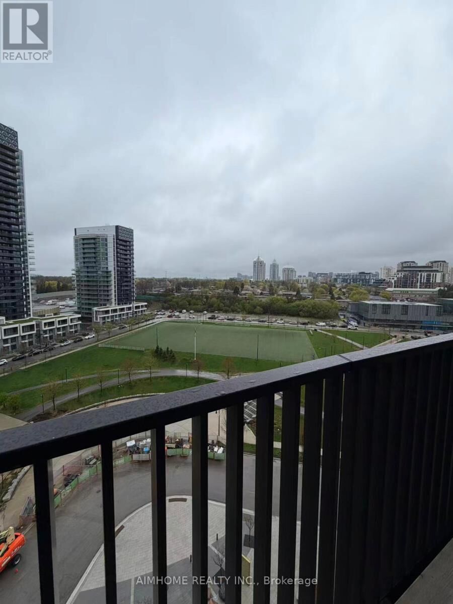 Property Photo:  18 Esther Shiner Boulevard 1116  ON M2K 0J7 