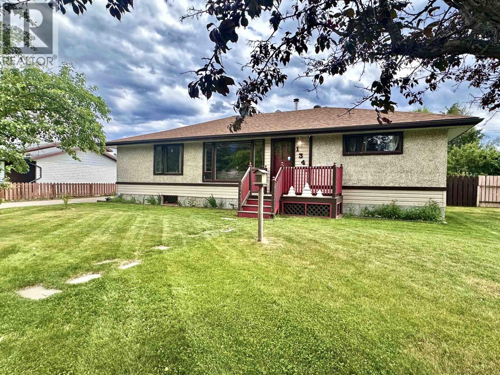 Property Photo: 1343 7th Avenue BC V0E 2Z0