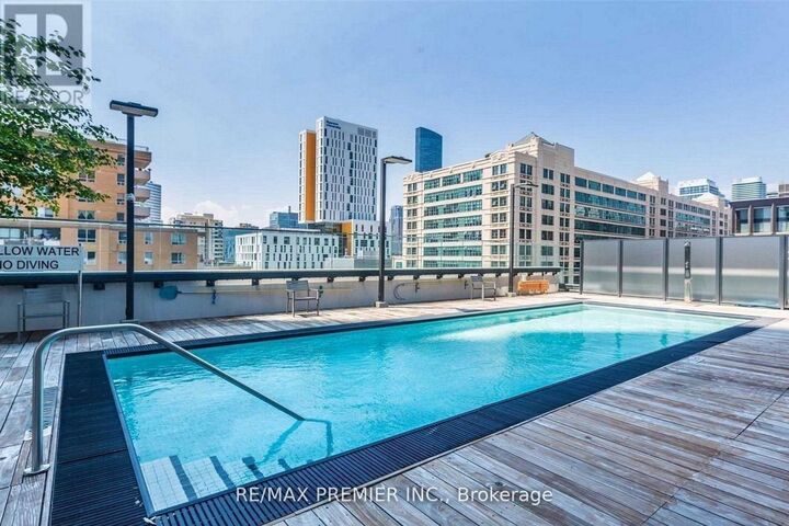 Property Photo:  159 Dundas Street East 1404  ON M5B 0A9 