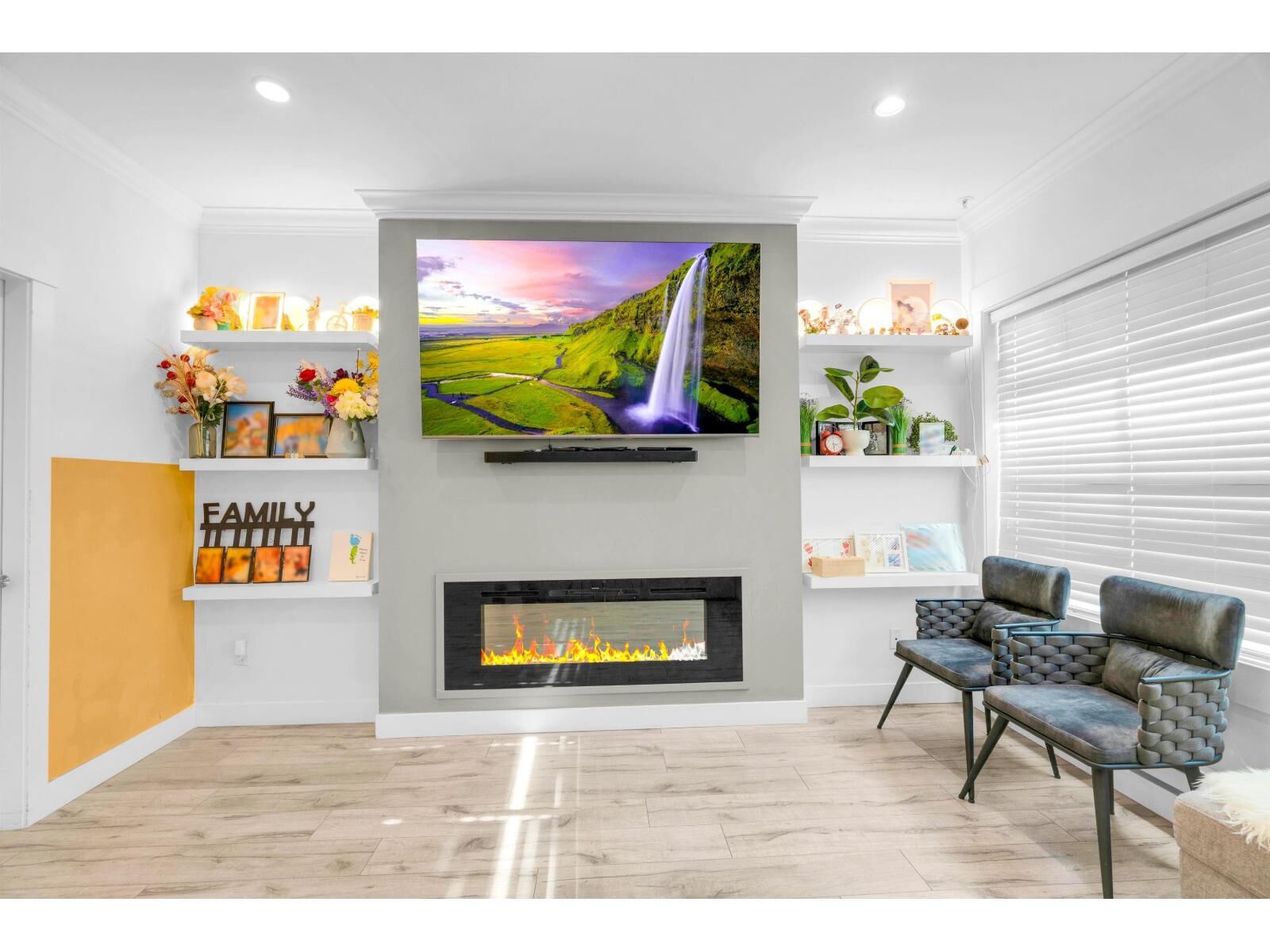 Property Photo: 7247 140 Street 23 BC V3W 1K8