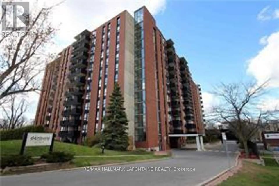 Property Photo: 2951 Riverside Drive 905 ON K1V 8W6