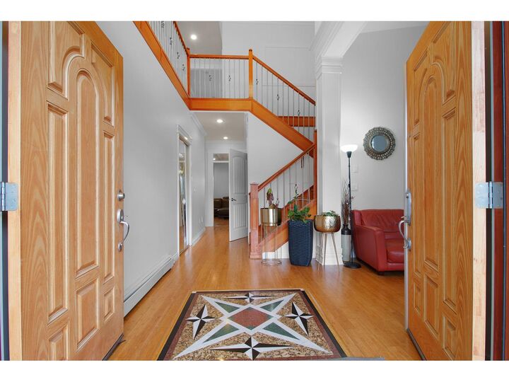 Property Photo:  30546 Sapphire Place  BC V2T 6Y5 