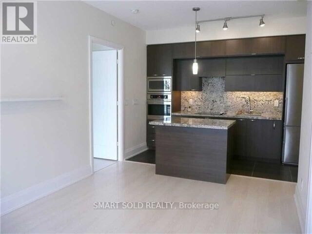 Property Photo:  120 Harrison Garden Boulevard 515  ON M2N 0C2 