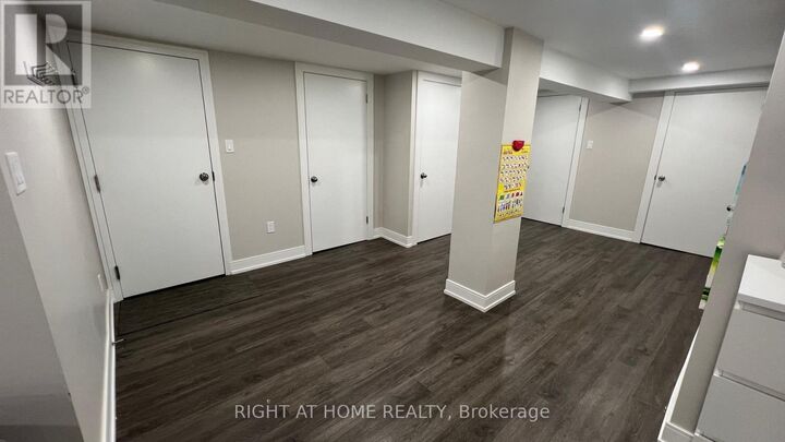 Property Photo: 31 Northampton Dr Drive Lower ON M9B 4S5