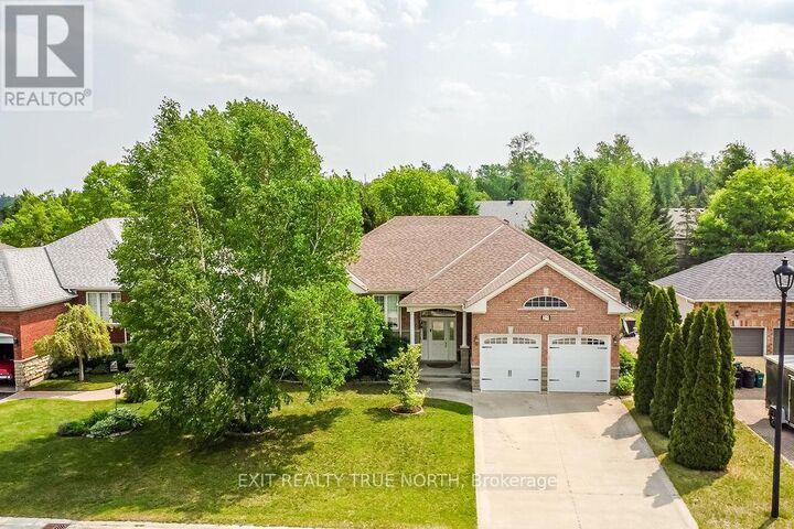 Property Photo: 29 Old Hickory Lane ON L9Z 3B1