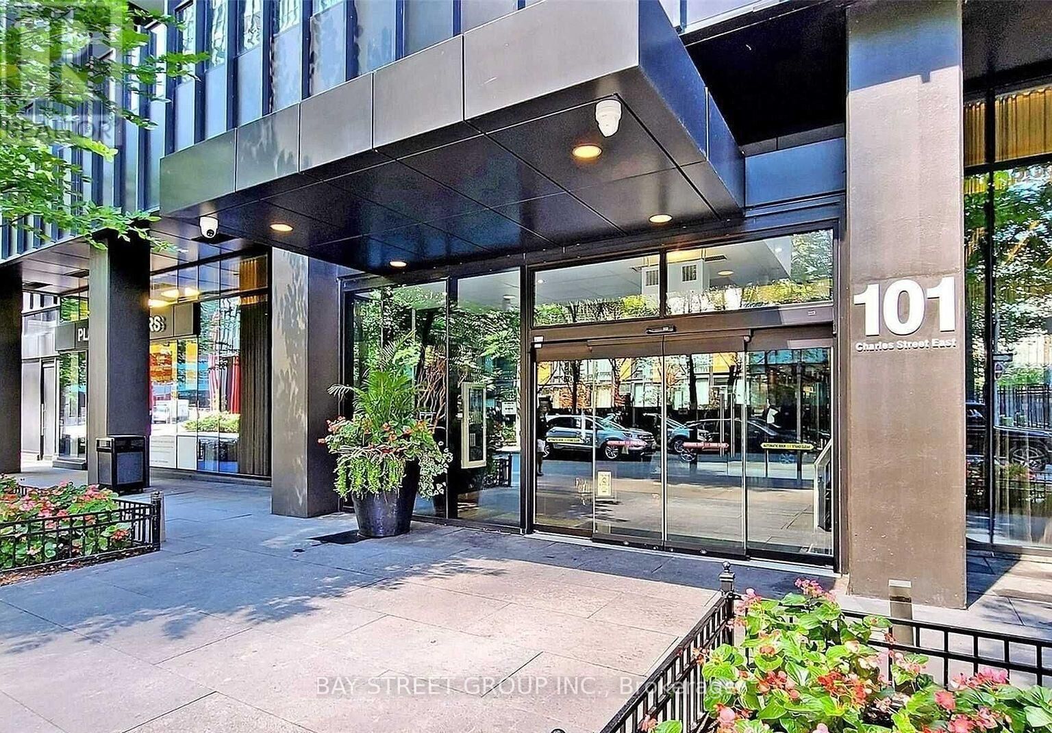 Property Photo:  101 Charles Street East 2909  ON M4Y 0A9 