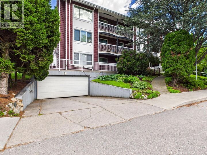 Property Photo: 620 Second Street 304 BC V1L 2L8
