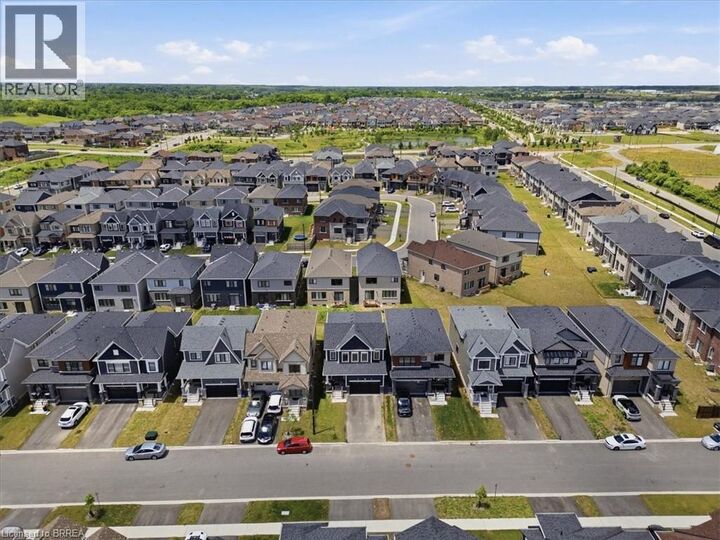 Property Photo:  78 Lilac Circle  ON N3W 0H5 