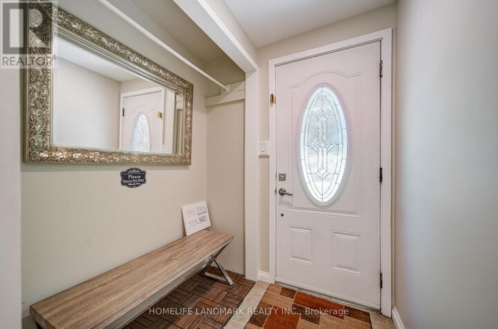 Property Photo:  65 Cooks Bay Drive  ON L4P 1L9 