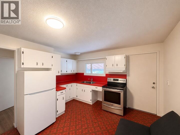 Property Photo: 2707 Merritt Road BC V2N 1M5