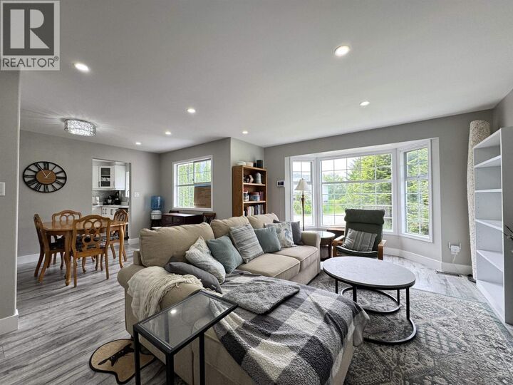 Property Photo:  250 Heron Road  BC V8J 4G6 