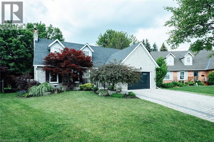 Property Photo: 28 McGibbon Court ON N2A 3P2