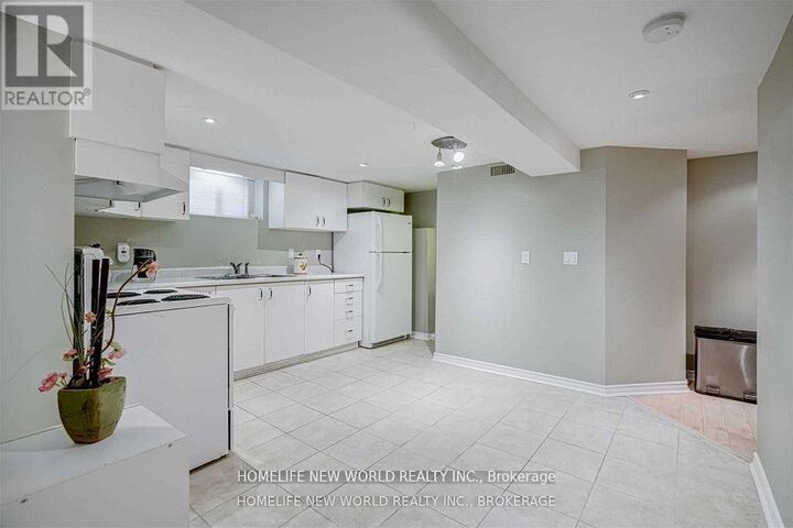 Property Photo:  294 Taylor Mills Drive South Lower  ON L4C 2S6 