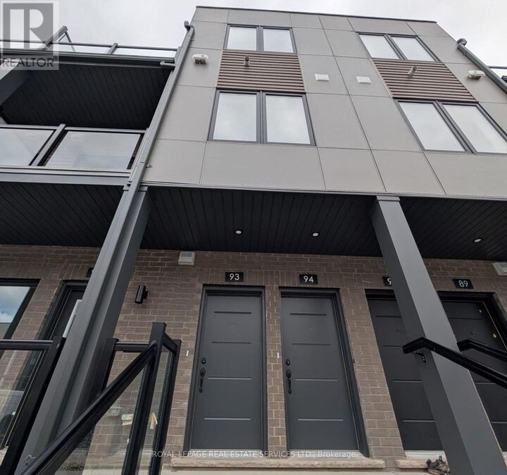 Property Photo:  42 Lowes Road West 93  ON N1G 0H6 
