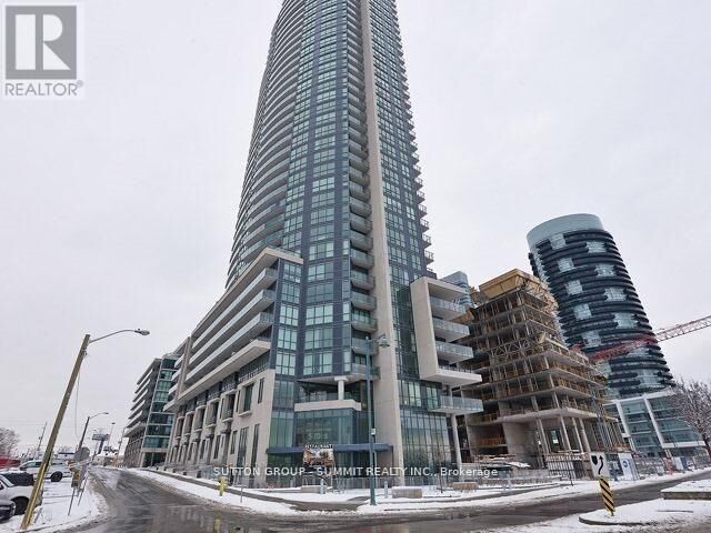 Property Photo: 59 Annie Craig Drive 1105 ON L8V 0C4