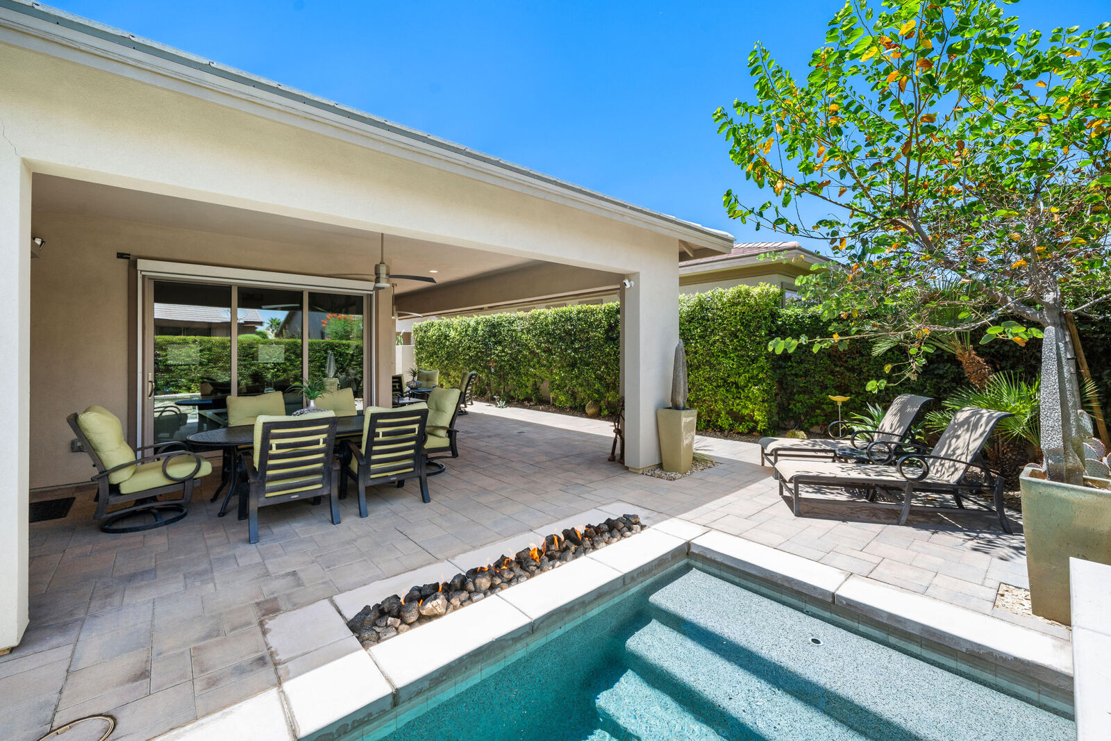 Property Photo:  82886 Pembroke Lane  CA 92201 