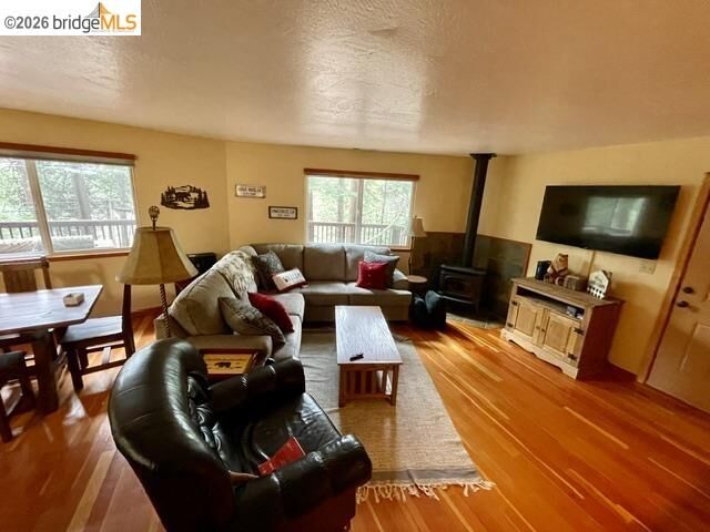 Property Photo:  25209 E Jordan Way  CA 95335 