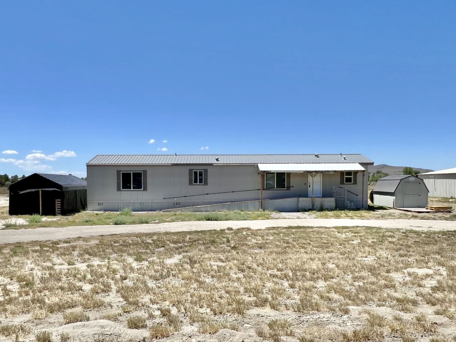 Property Photo: 431 Tiffany Drive NV 89815