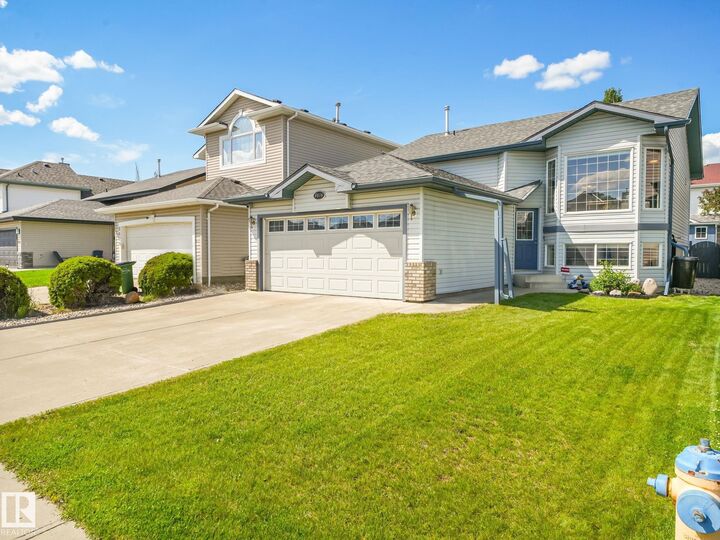 Property Photo: 8616 176 Avenue NW AB T5Z 0A4