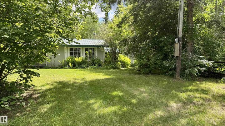 Property Photo: 546 60017 Rng Road 110 A AB T0A 0C0