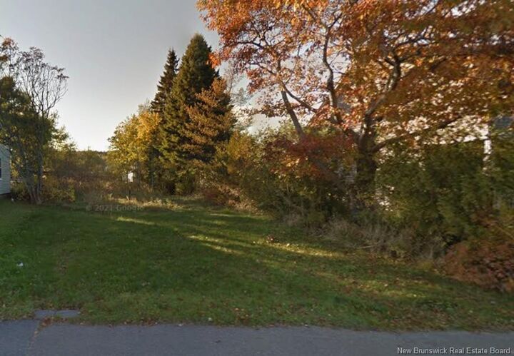 Property Photo:  55 Simpson Drive  NB E2H 2B8 
