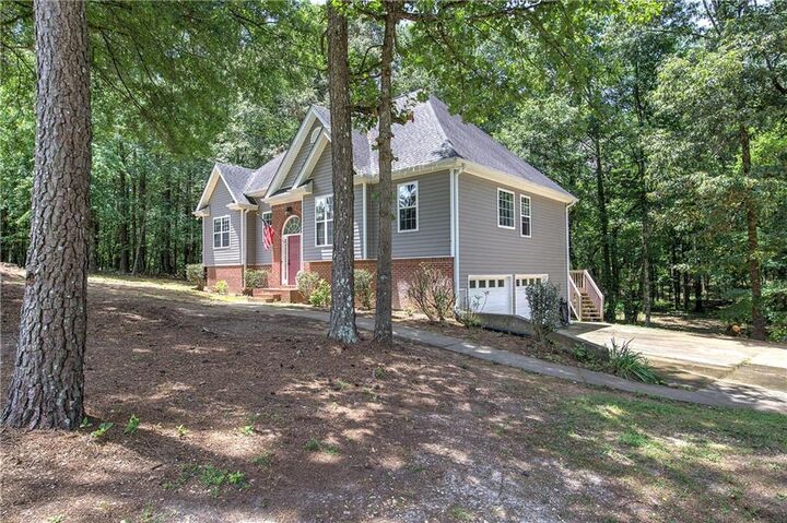 Property Photo:  80 Iron Hill Road  GA 30178 