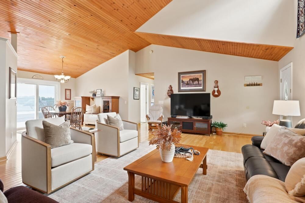 Property Photo:  204 Rosewood Drive NE  TN 37312 