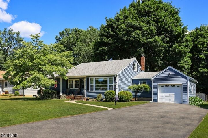 Property Photo:  231 Firth St  NJ 07080 
