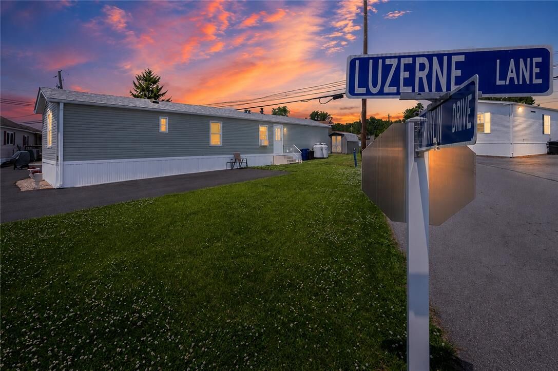 Property Photo:  1190 Grange Rd I-1  PA 18106 