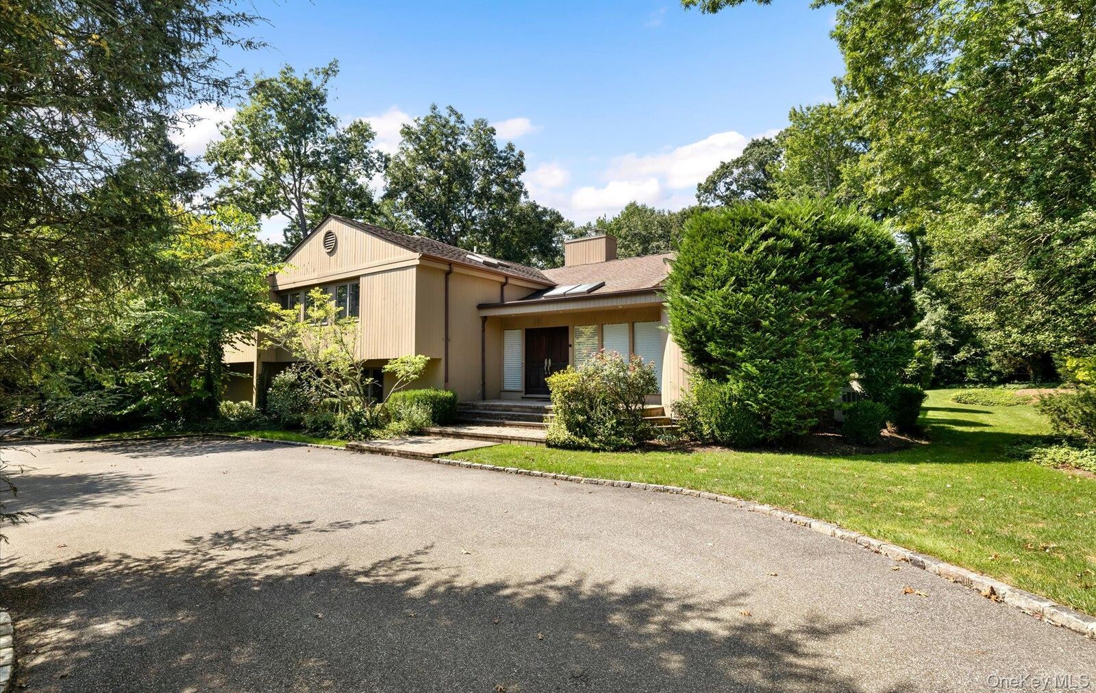Property Photo: 8 Kodiak Drive NY 11797