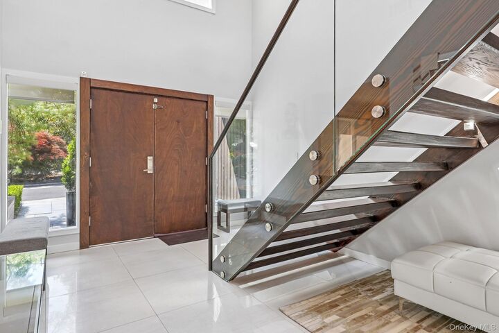 Property Photo:  108 Bellows Lane  NY 10956 
