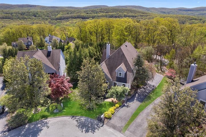 Property Photo: 7 Paisley Court NY 10930