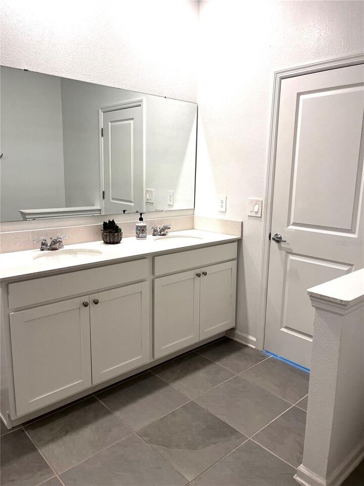 Property Photo: 832 Daring FL 33837
