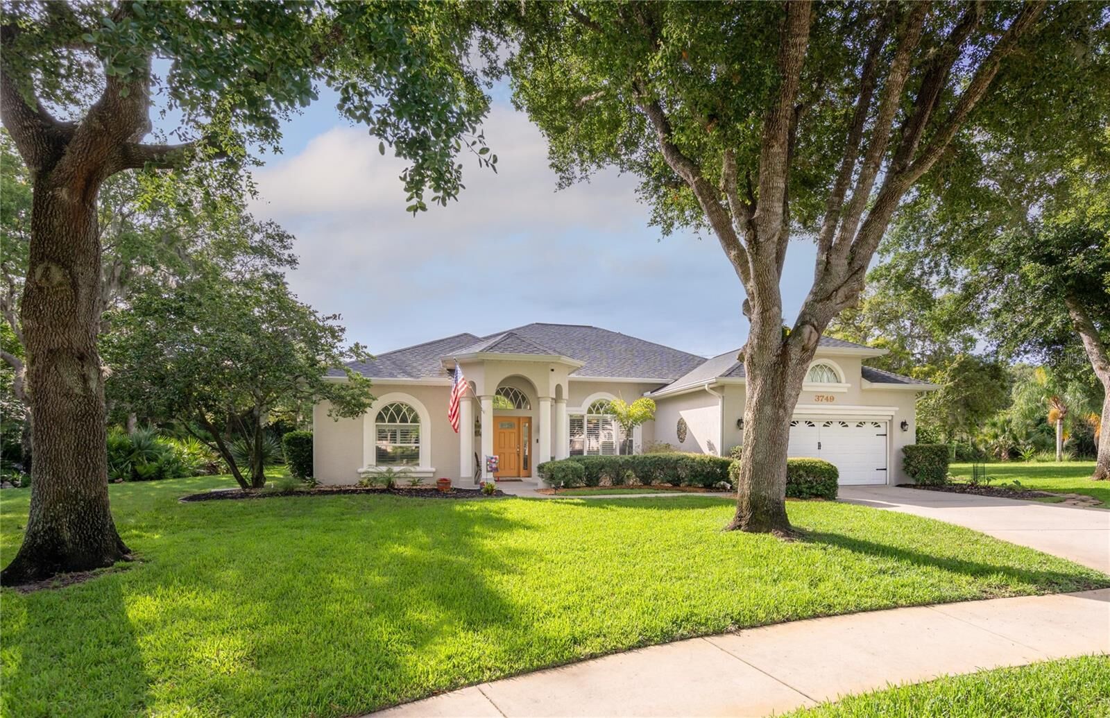 Property Photo:  3749 Belfast Circle  FL 32174 