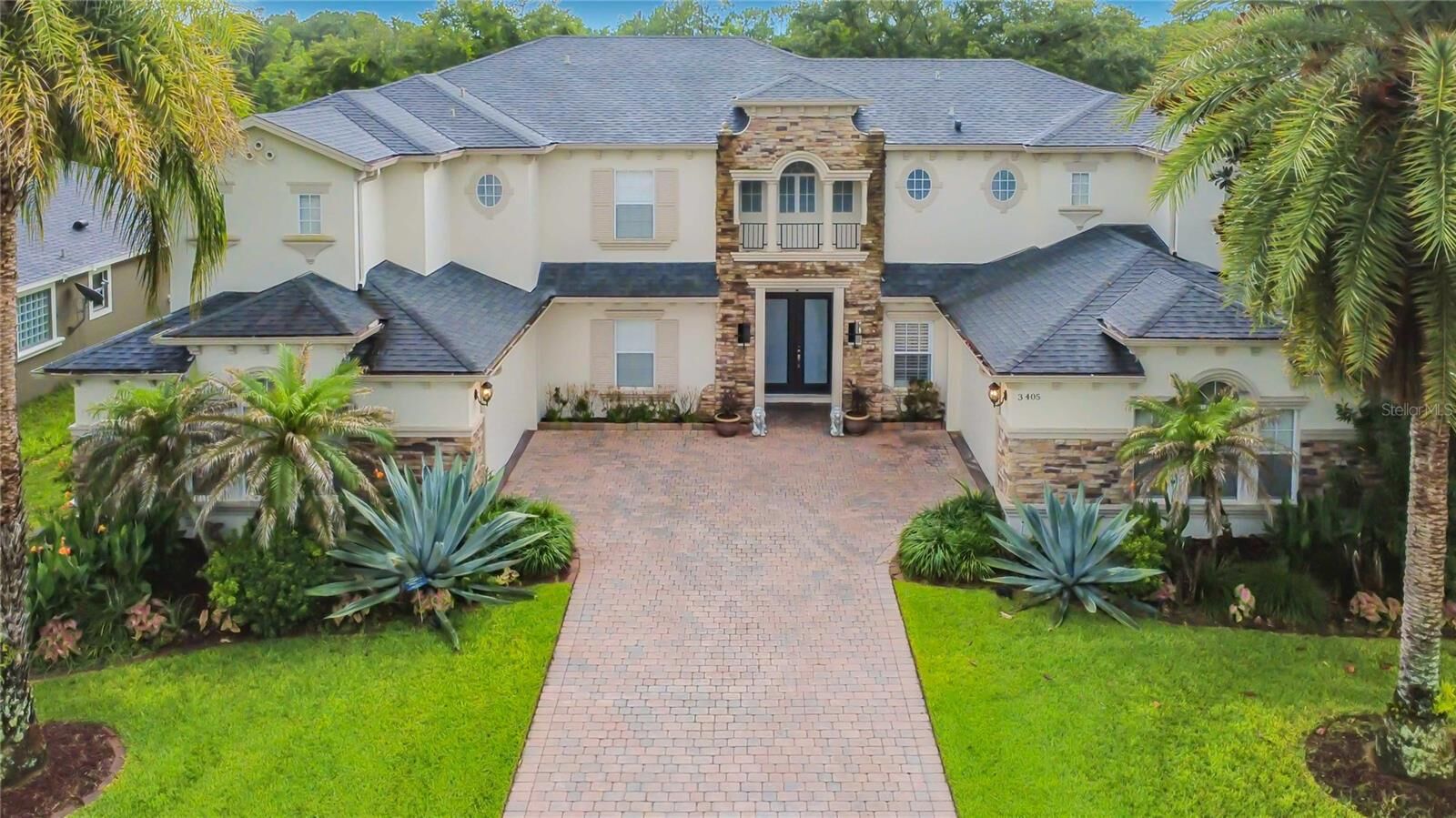 Property Photo:  3405 Heirloom Rose Place  FL 32766 