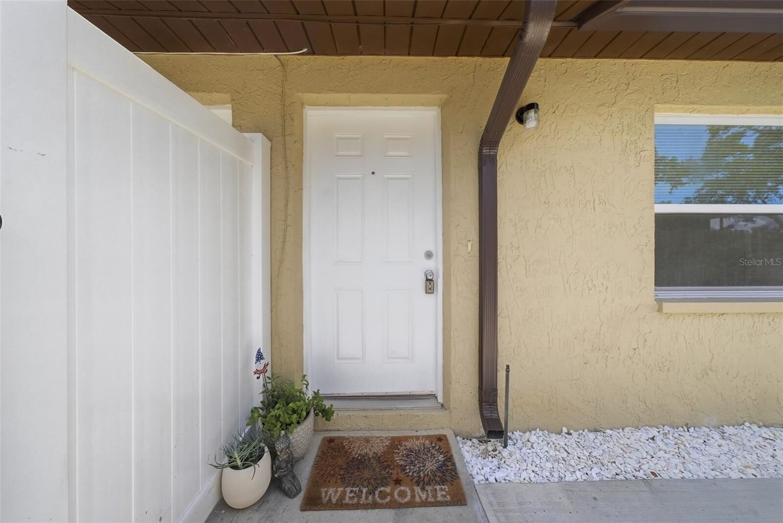 Property Photo:  2564 42nd Avenue N  FL 33714 