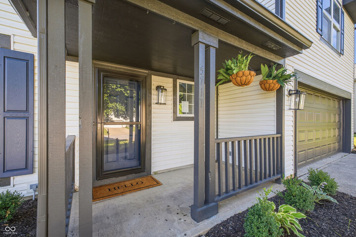 Property Photo:  5711 Thompson Park Boulevard  IN 46237 