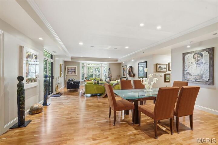 Property Photo:  540 N And South Road 204  MO 63130 