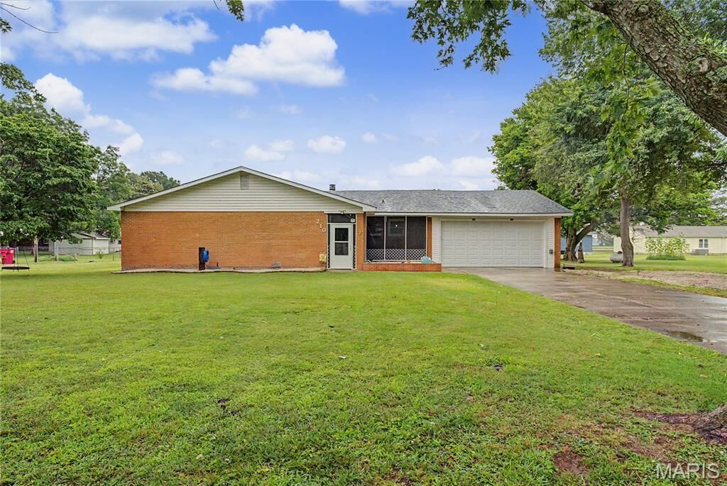 Property Photo: 210 Sherrie Drive MO 63801