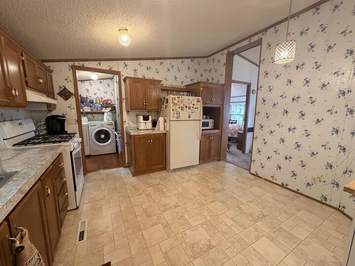Property Photo:  547 E Clam Court  MI 49337 