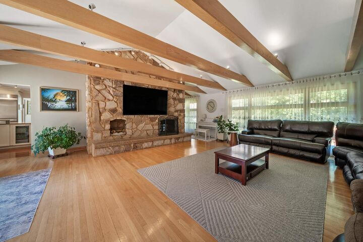 Property Photo:  5N750 Medinah Road  IL 60157 