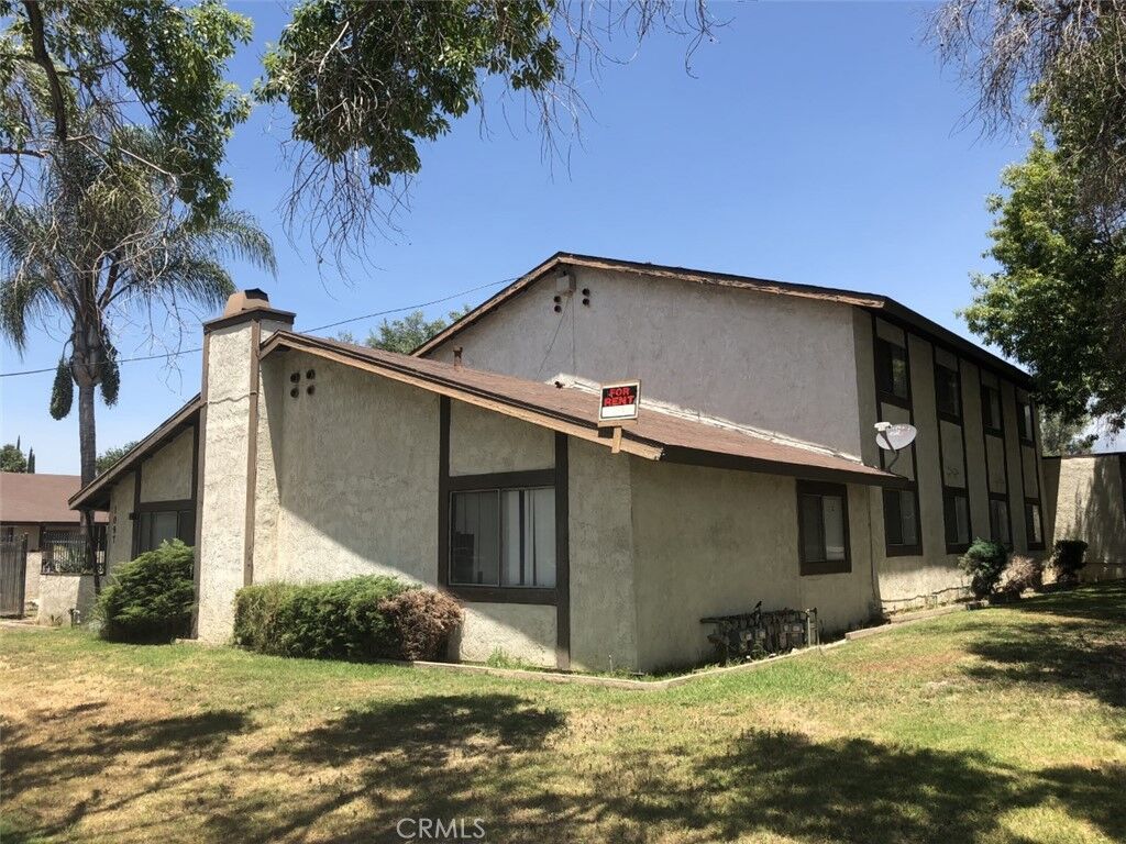 Property Photo:  1097 Richland Street  CA 91786 