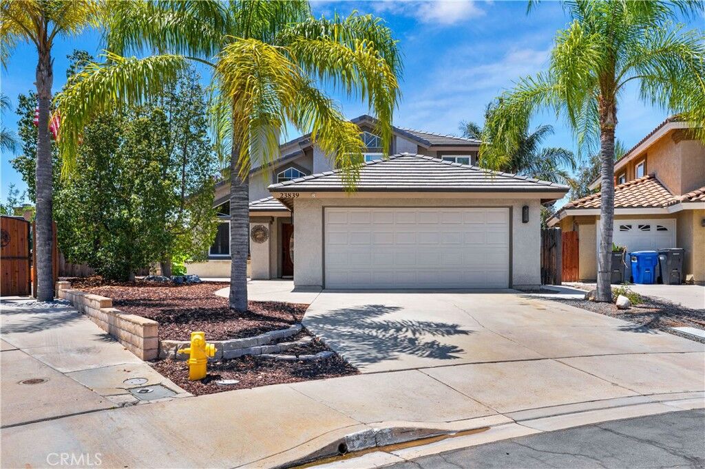 Property Photo:  23839 Sweet Pea Court  CA 92562 