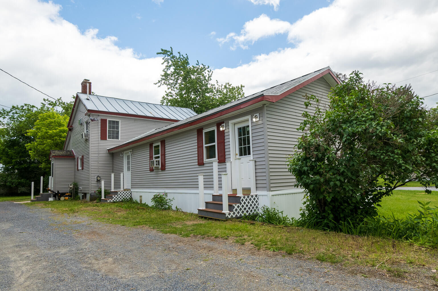 Property Photo: 20 Ingalls Street ME 04950