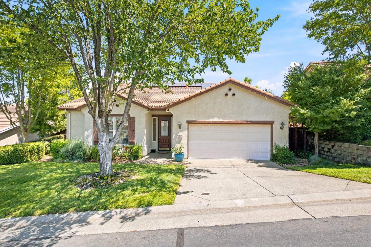 Property Photo: 2941 Cricket Club Court CA 95765
