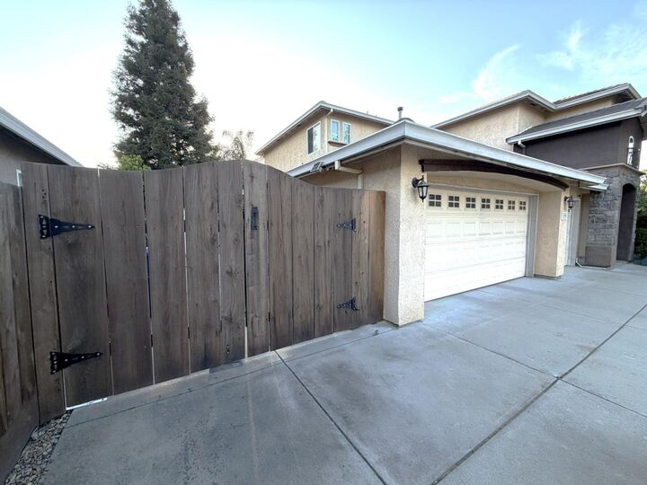 Property Photo:  3200 Mont Cliff Court  CA 95355 
