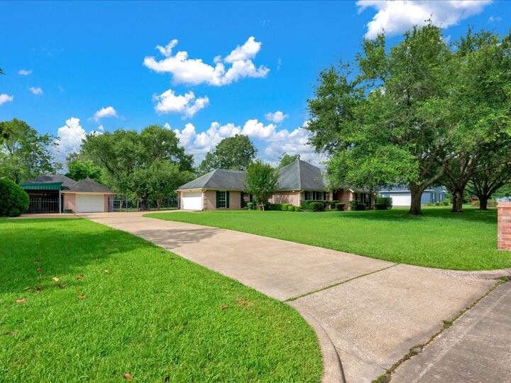 Property Photo: 114 Southern Trace TX 75901