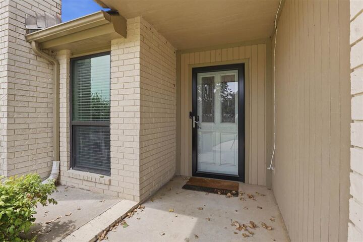 Property Photo:  5 Nightengale  OK 74604 